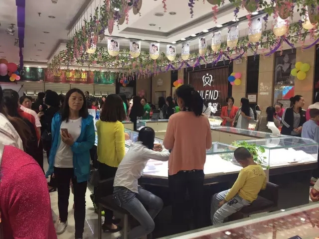 【开业资讯】—— 爱恋珠宝山西区域三店齐开。