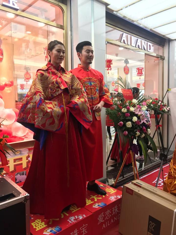 开业资讯 — 爱恋珠宝四川彭山西街店、湖北荆州沙市店双店齐开
